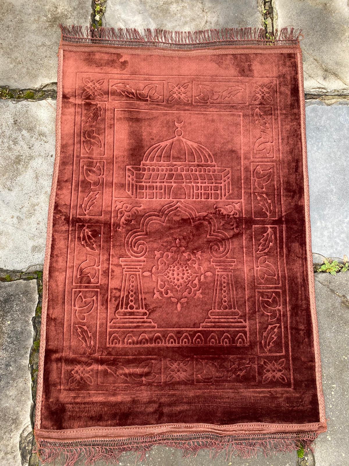 Mocha Brown Distraction-free Prayer Rug