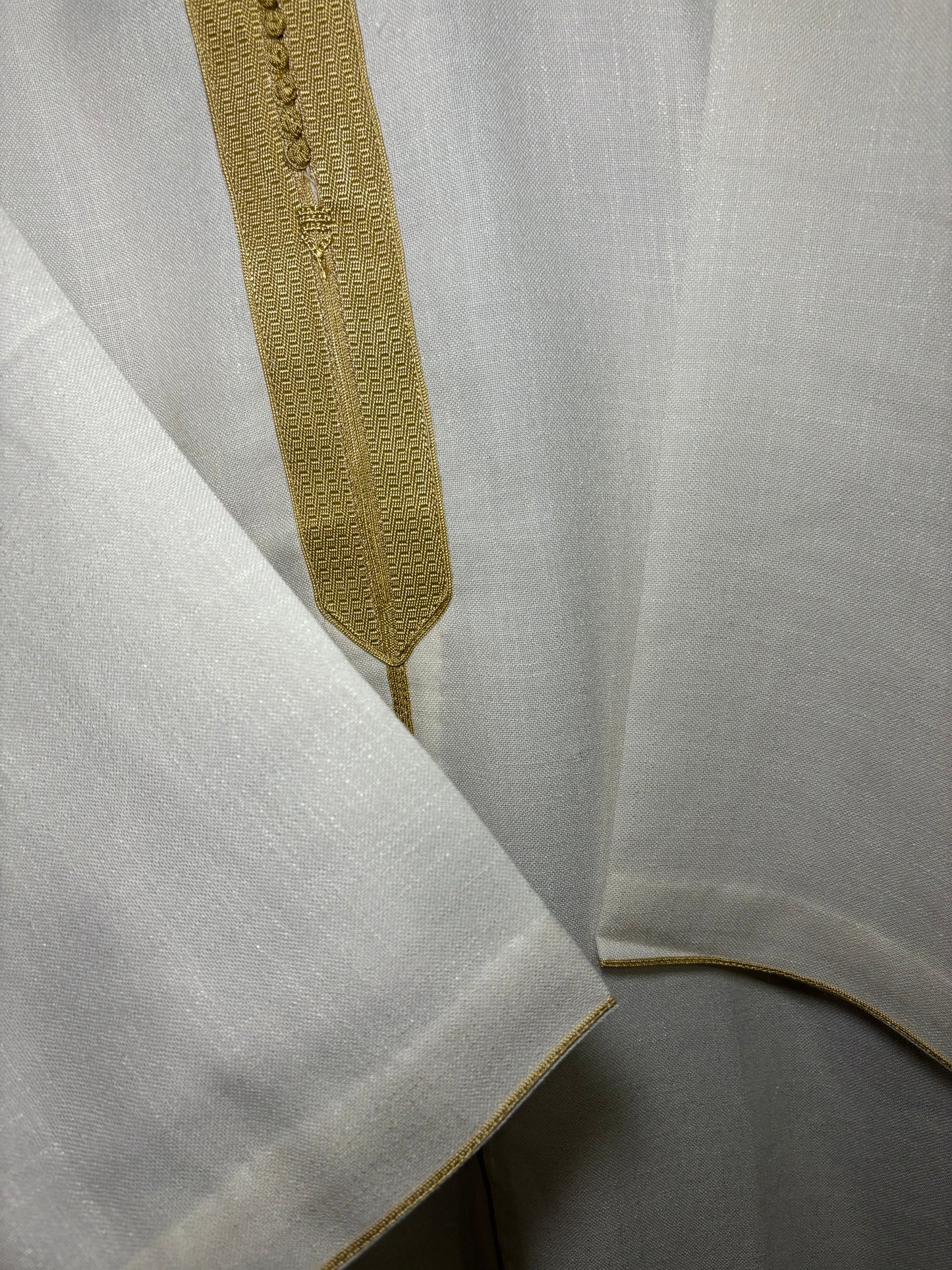 White and Gold Premium Linen Djellaba