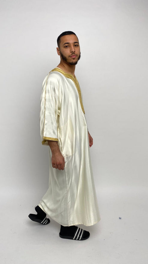 Pure White Satin Moroccan Thobe Thobe with Golden Accents – Ihsaan Drip