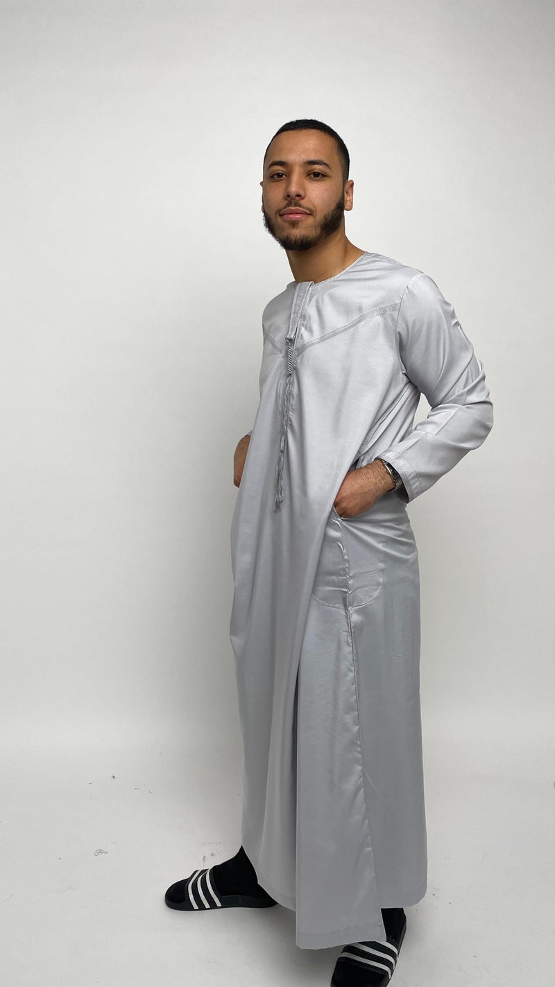 Arctic Grey Emirati Thobe