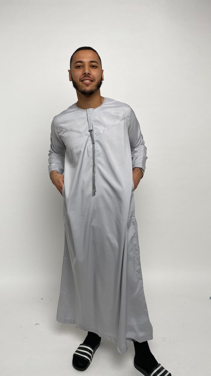 Arctic Grey Emirati Thobe